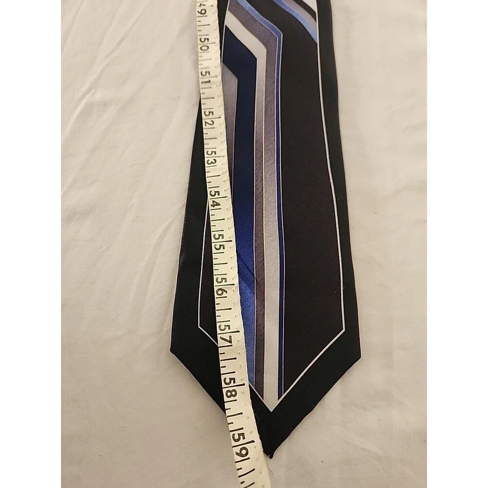 Pierre Cardin Tie Silk Multicolor 59 Inches Long 4 Inches Wide.